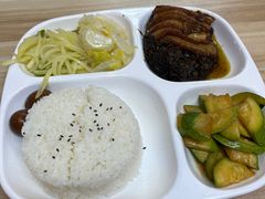梅菜扣肉便当-高铁便当(长白街店)