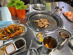 -马路牙子烧烤音乐酒馆(望京店)