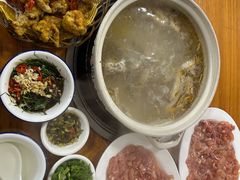 -潮陈记土鸡火锅(东厦北路店)