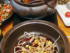 云南经典汽锅鸡-云海肴·汽锅鸡·云南菜(苏州中心店)