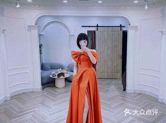 淄博婚纱店|爱马仕橙礼服带来的蝴蝶结快乐