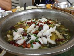 大盘酸菜鱼-成惠食府(赤岗店)