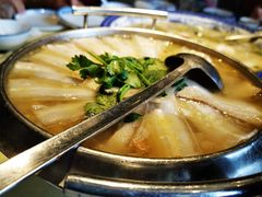 锅仔酸菜白肉-新侨小馆(东直门北小街店)