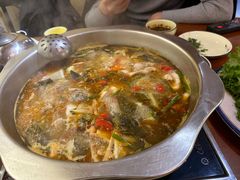 酸萝卜鱼火锅-大理.老字号渝记酸萝卜乌鱼(古城总店)