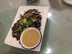 -六顺园清真回族饭店(工程街店)