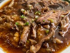 扒肉条-壹条龙饭庄台基厂店