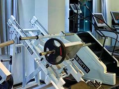 -RM GYM健身私教馆(白云元立方创意园店)