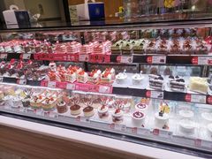 零售区-巴黎贝甜(大宁国际商业广场店)