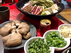 -谭鸭血老火锅(漳州路店)