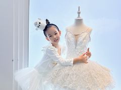 -Isee灰姑娘国际芭蕾舞蹈艺术中心(置地广场店)