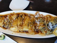 糖醋鲤鱼-老牌坊•鲁菜名店•地道济南菜(大观园商埠店)
