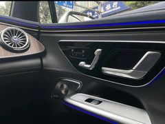 -奔驰北京极光星徽(四元桥店)