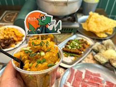 -顶上头•螺蛳粉火锅(德思勤复地星光店)