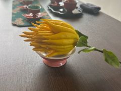 -瑞虹新天地月亮湾