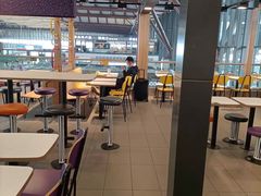 大堂-麦当劳(苏州火车站南广场店)