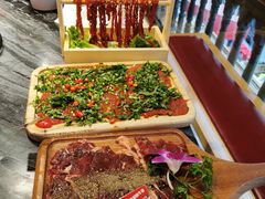 -热火朝天鲜切牛肉火锅(南强街巷店)