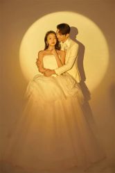 -索菲亚婚纱摄影