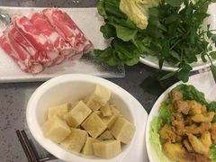 -彩虹坊火锅(宁穿路店)