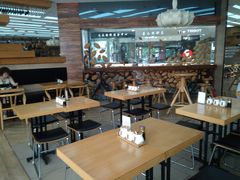 大堂-三千粉牛肉米粉(来客茂店)