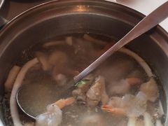 -喃喃椰·糟粕醋·椰子鸡火锅(七堡花园店)