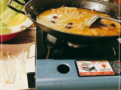 -霄汉牛三鲜湖北砂锅菜(万松园2店)