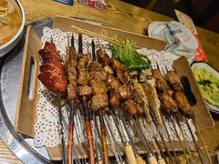 -聚串门儿·东北烧烤(信义坊店)