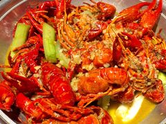 -沪小胖小龙虾(淮海中路旗舰店)