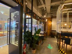 大堂-机器人火炉披萨(爱琴海店)