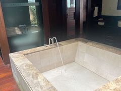 -三亚亚龙湾人间天堂鸟巢度假村