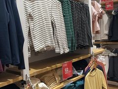 -优衣库(上海虹口龙之梦店)