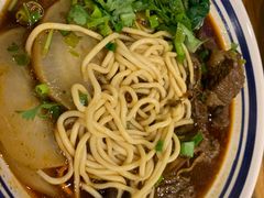 -醉牛腩·面小馆