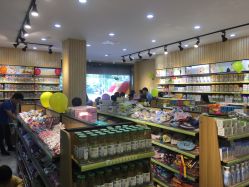 -爱佳宝母婴生活馆(新场旗舰店)