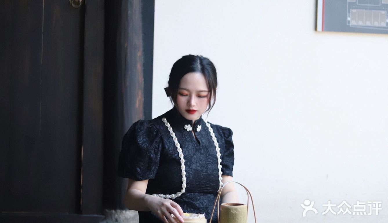 绍兴｜藏在四合院里的江南庭院下午茶 装在盖碗里的咖啡