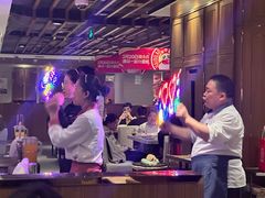 -海底捞火锅鲜切牛肉主题店(长寿路店)