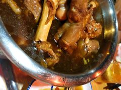 腊八蒜泡凤爪-聚首堂·特色小吃·肘子(什刹海德胜门店)