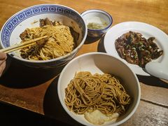 -沪西老弄堂面馆(定西路店)
