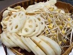 -楠柏弯休闲山庄(梨花溪店)