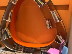 -悦享绿山墙西餐厅