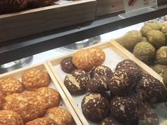 -西树泡芙(湖滨银泰in77B区店)