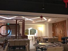 -隆隆金大茶楼(地王广场店)
