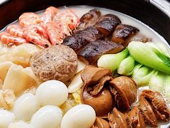 一品海鲜全家福-湖滨28中餐厅·西湖宴·杭州君悦酒店