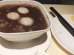 红豆沙汤圆-龙记烧腊茶餐厅(常德路店)