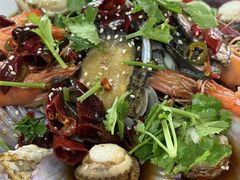 -老东镇啤酒屋海鲜加工·蒸汽海鲜·海鲜烧烤(台东店)