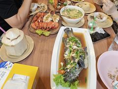 -拉威海鲜市场
