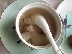 云南野菌炖花胶-潮上潮(南中环店)