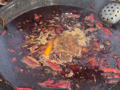 -黄潇洒老火锅(九眼桥宏济巷店)