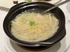 清鸡汤煮丝茅甜竹笋-海味观(老西门店)