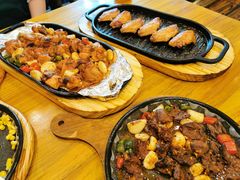 -老东镇啤酒屋海鲜加工·蒸汽海鲜·海鲜烧烤(台东店)