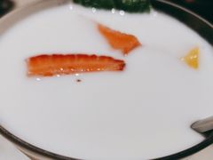 西子老酸奶-绿茶餐厅(深圳龙华天虹购物中心店)