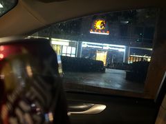 -绿叶子超市(公园大道店)